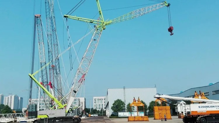 crawler-crane